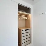 Modern New Apartment, Perfect For Golf And Digital Nomads , Sea View And Parking Apartmán