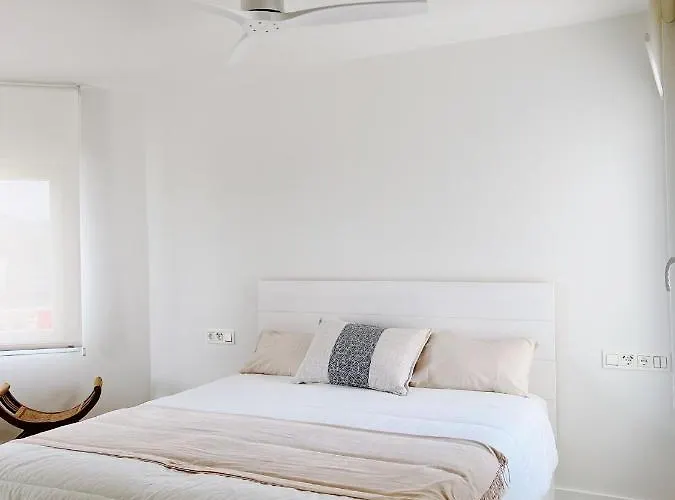 Apartament Modern New Apartment, Perfect For Golf And Digital Nomads , Sea View And Parking Marbella