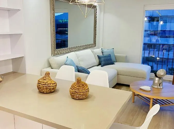 Modern New Apartment, Perfect For Golf And Digital Nomads , Sea View And Parking Apartament *