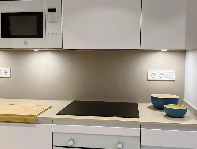 Modern New Apartment, Perfect For Golf And Digital Nomads , Sea View And Parking *